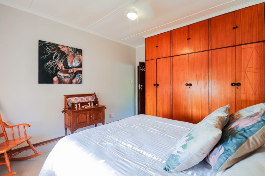 4 Bedroom Property for Sale in Hartenbos Central Western Cape